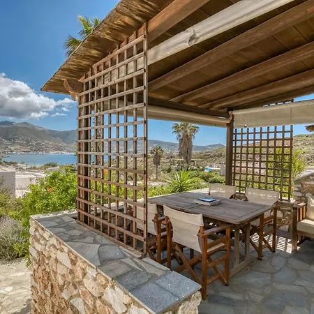 Panorama Village Living House With Shared Pool