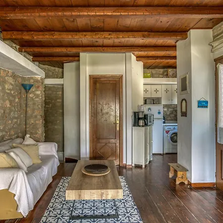 Panorama Village Living House With Shared Pool *